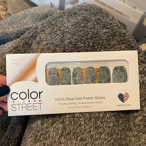 ColorStreet retired mendhi magic HTF